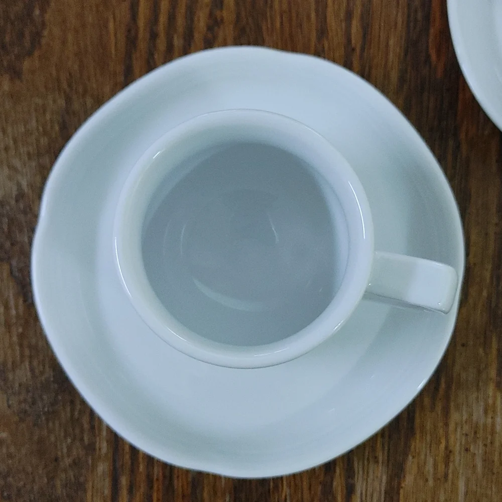 Vintage 4 Pcs White Bareuther Bavaria Demitasses Cup & Saucer